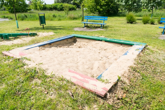 Sandkasten mit Sitzbank Selber Bauen – Passende Möglichkeiten Sorgfältig Vergleichen